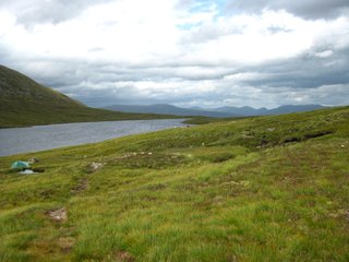 Ein kleiner See auf halber Strecke